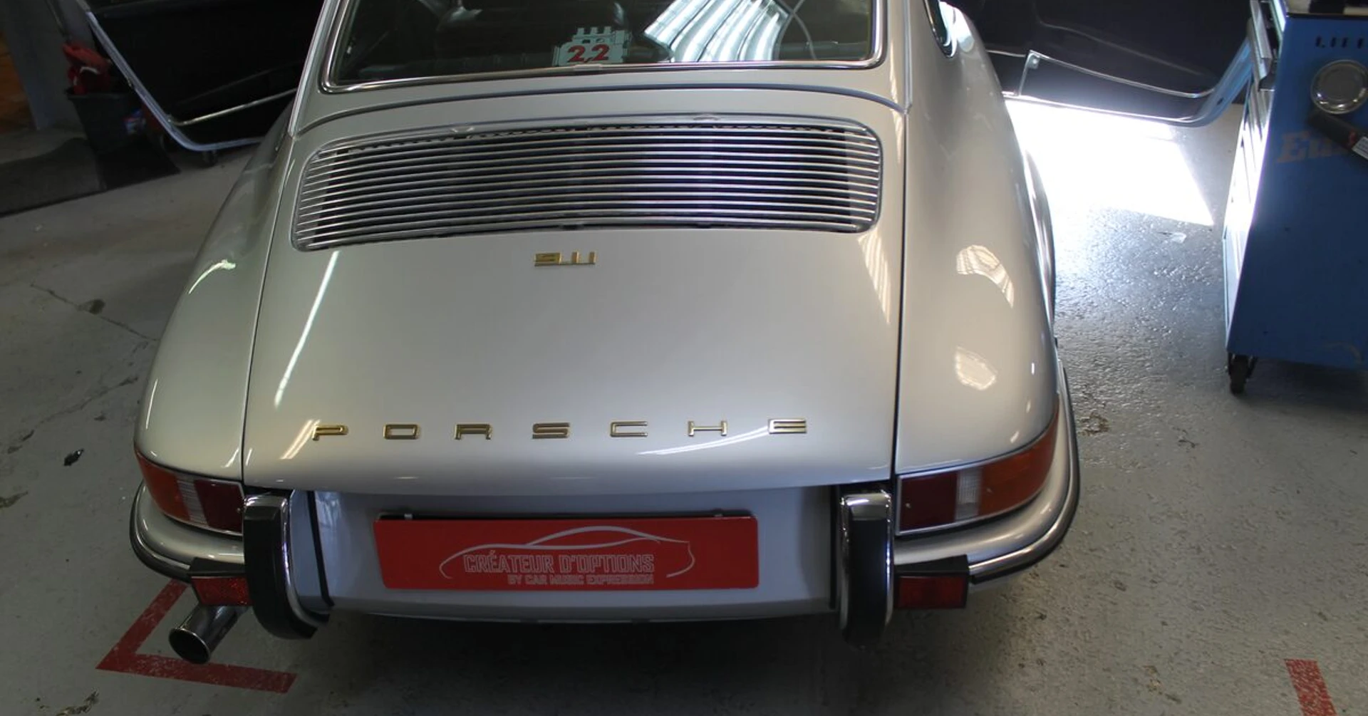 Porsche 911 T : haut-parleurs BLAM et streaming Bluetooth