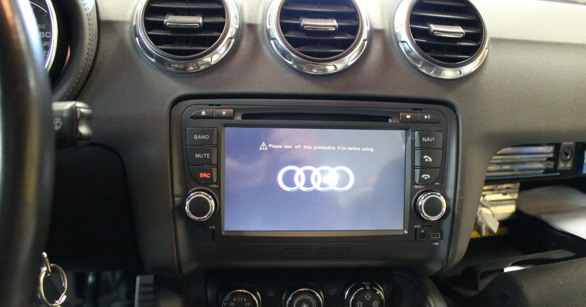 Audi TT : GPS, USB, iPod et fonctions d'origine