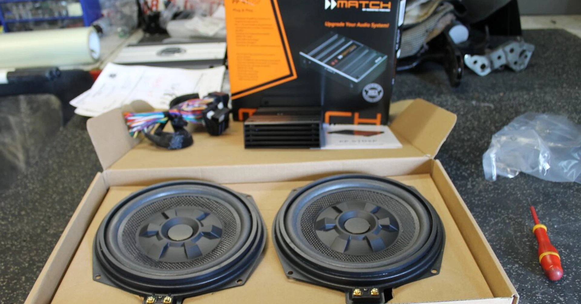 BMW X3 2015 : woofers et ampli Match PP41DSP spécial BMW