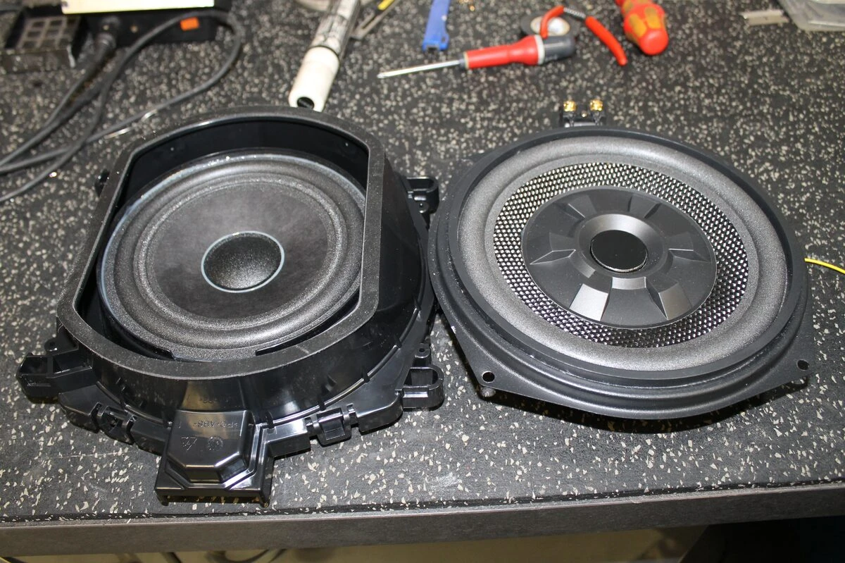 BMW X3 2015 : woofers remplacés et amplificateur Match PP41DSP