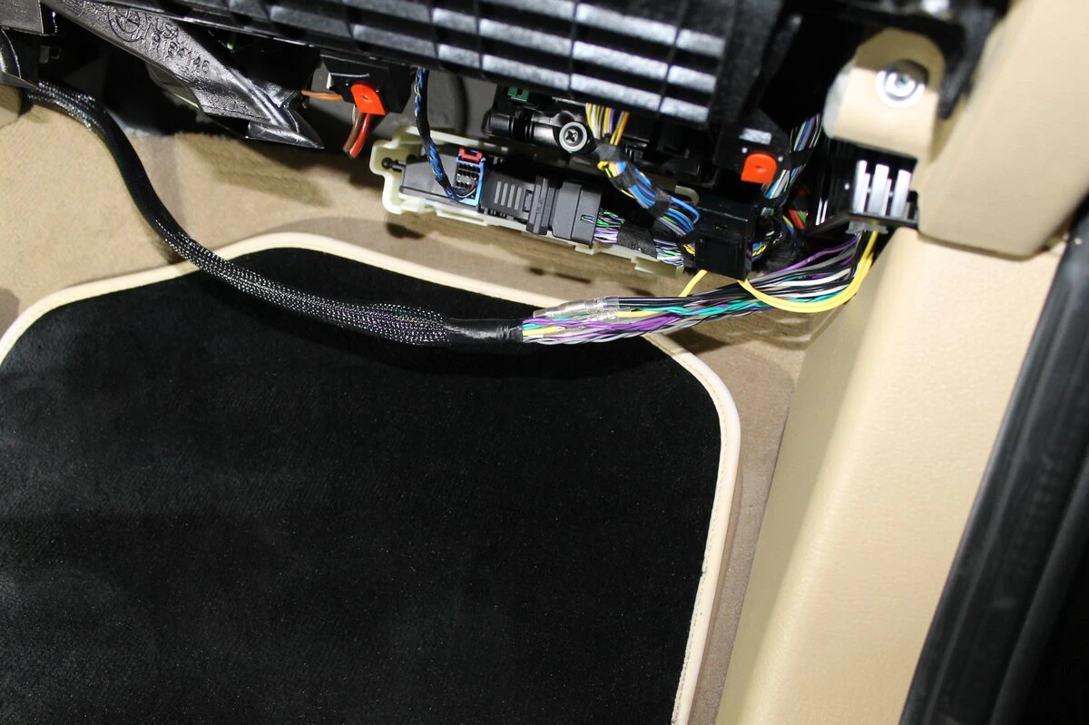 BMW X3 2015 : woofers remplacés et amplificateur Match PP41DSP