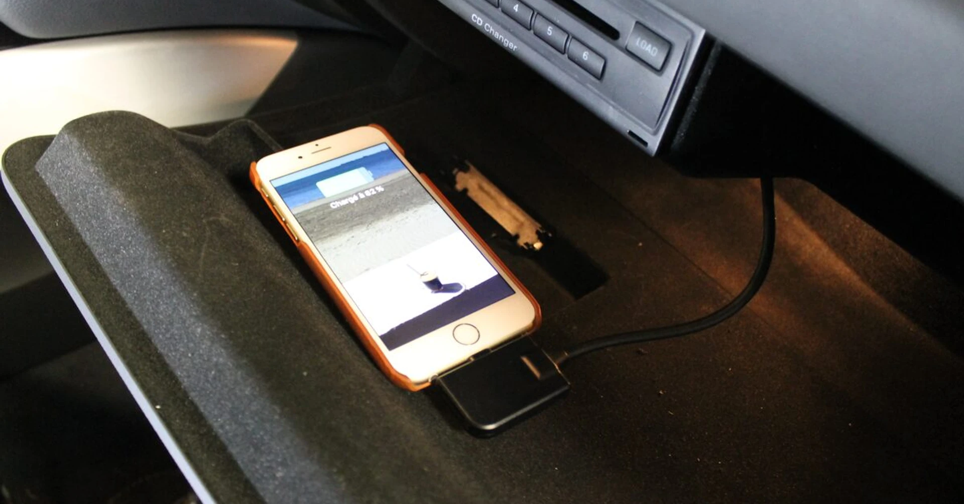 Audi Q5 : création de l'option AMI pour iPhone 6