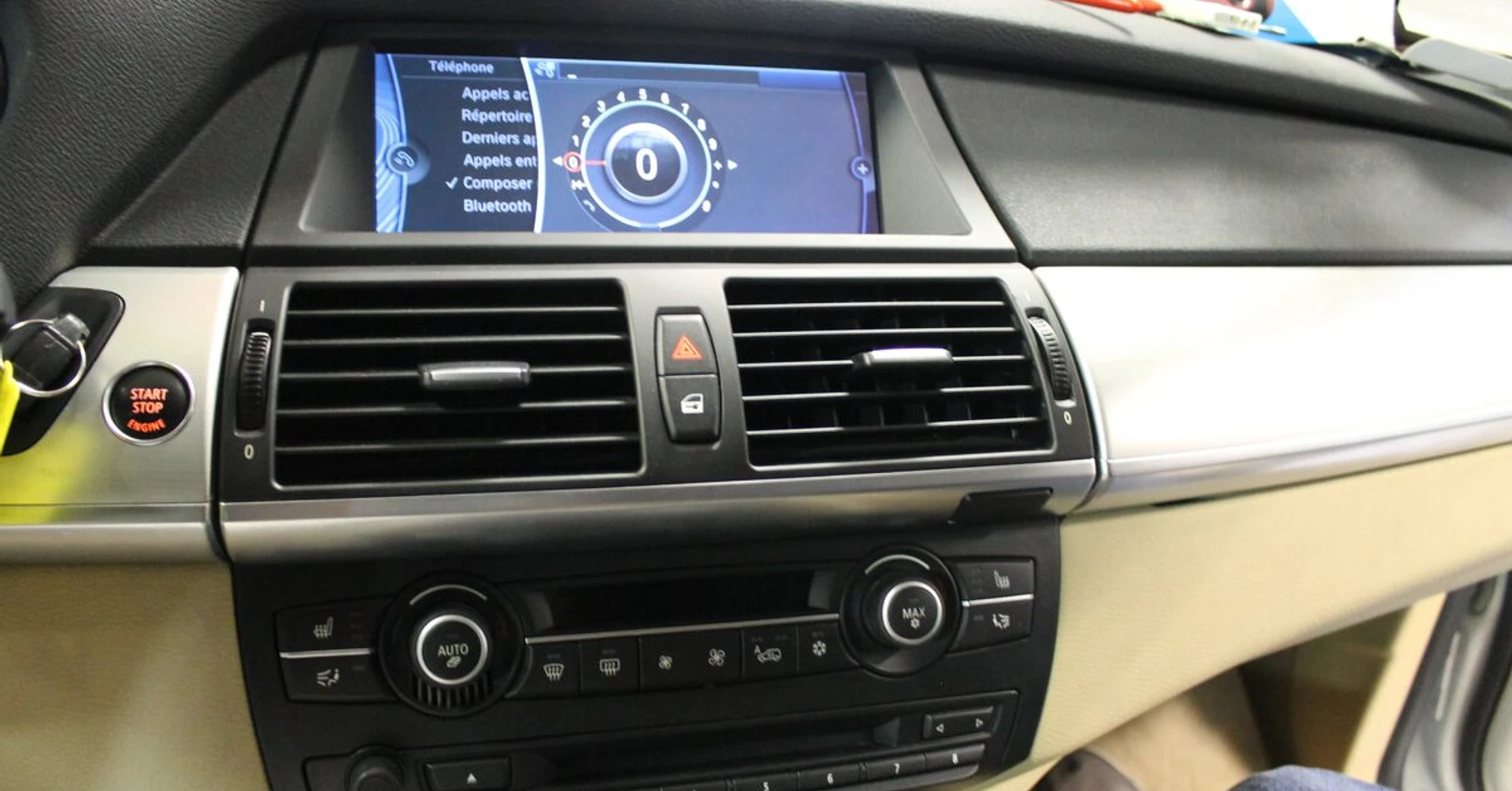 BMW X6 : création de l'option Bluetooth et recodage CAN