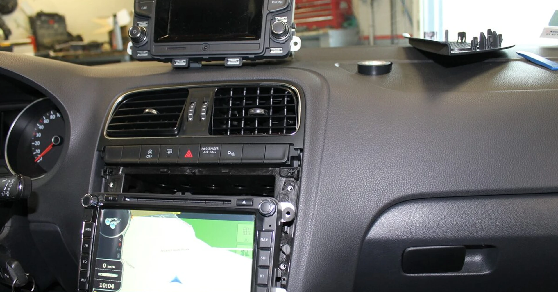VW Polo 2015 : GPS complet, Bluetooth, USB et kit recul