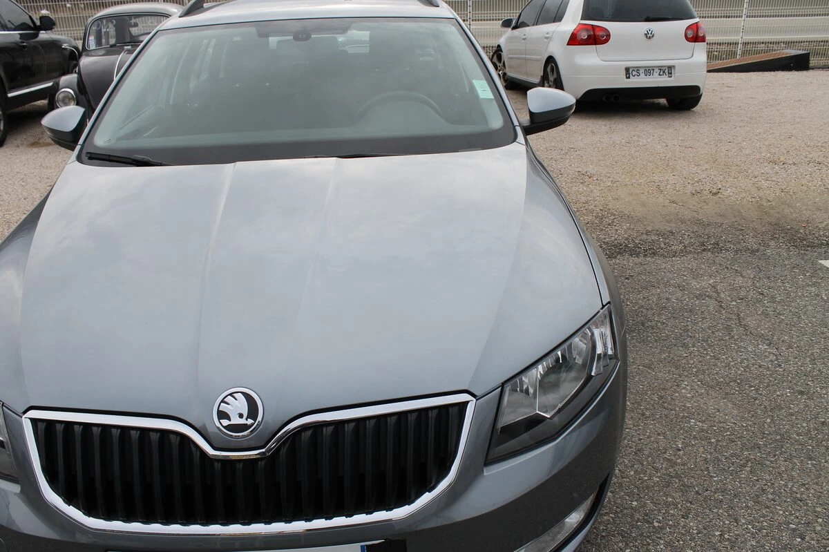 Skoda Octavia 3 : GPS et reprogrammation CAN bus