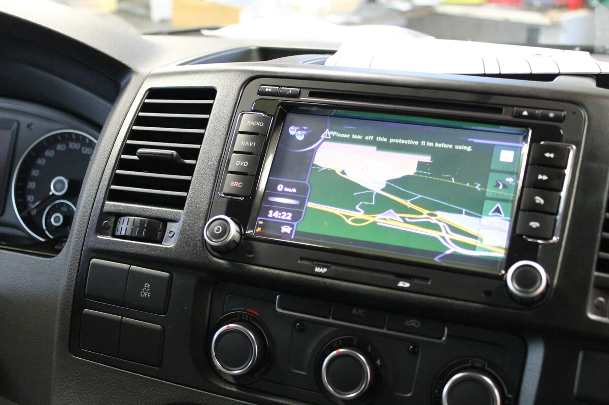Volkswagen Transporter : GPS et radars de recul à l'écran