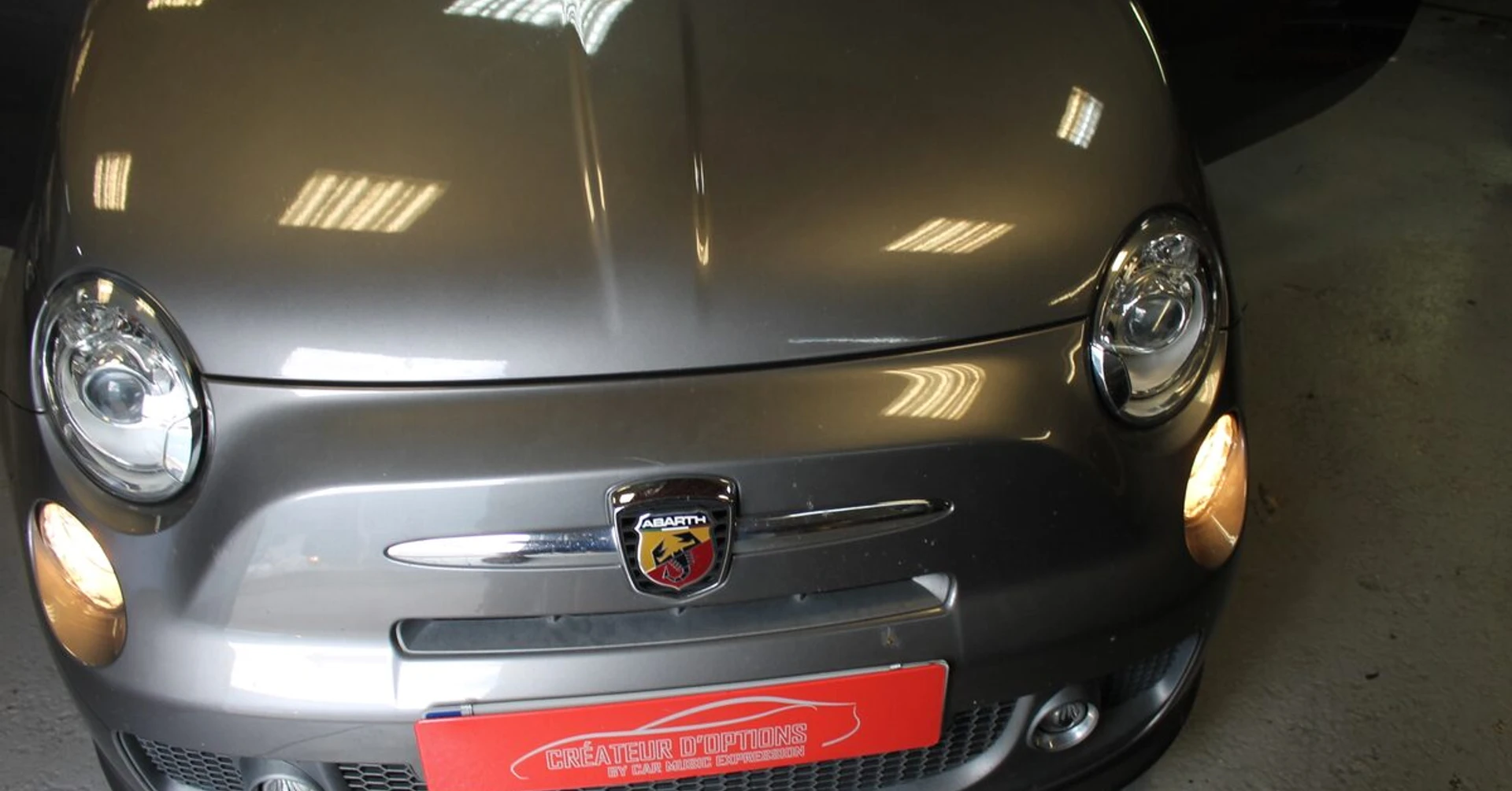 Fiat 500 Abarth : caisson de basses Eton RES8