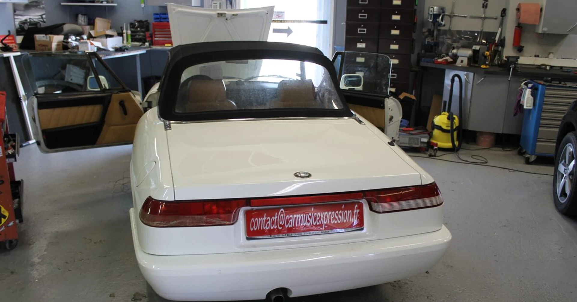Alfa Romeo Spider : alarme hyperfréquence et électricité