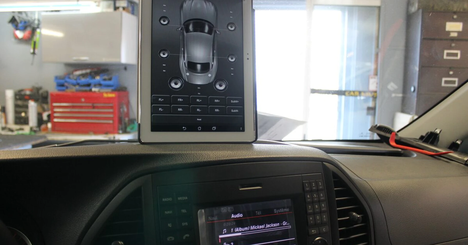 Mercedes Vito 2017 : upgrade audio ampli BLAM RA704 DSP