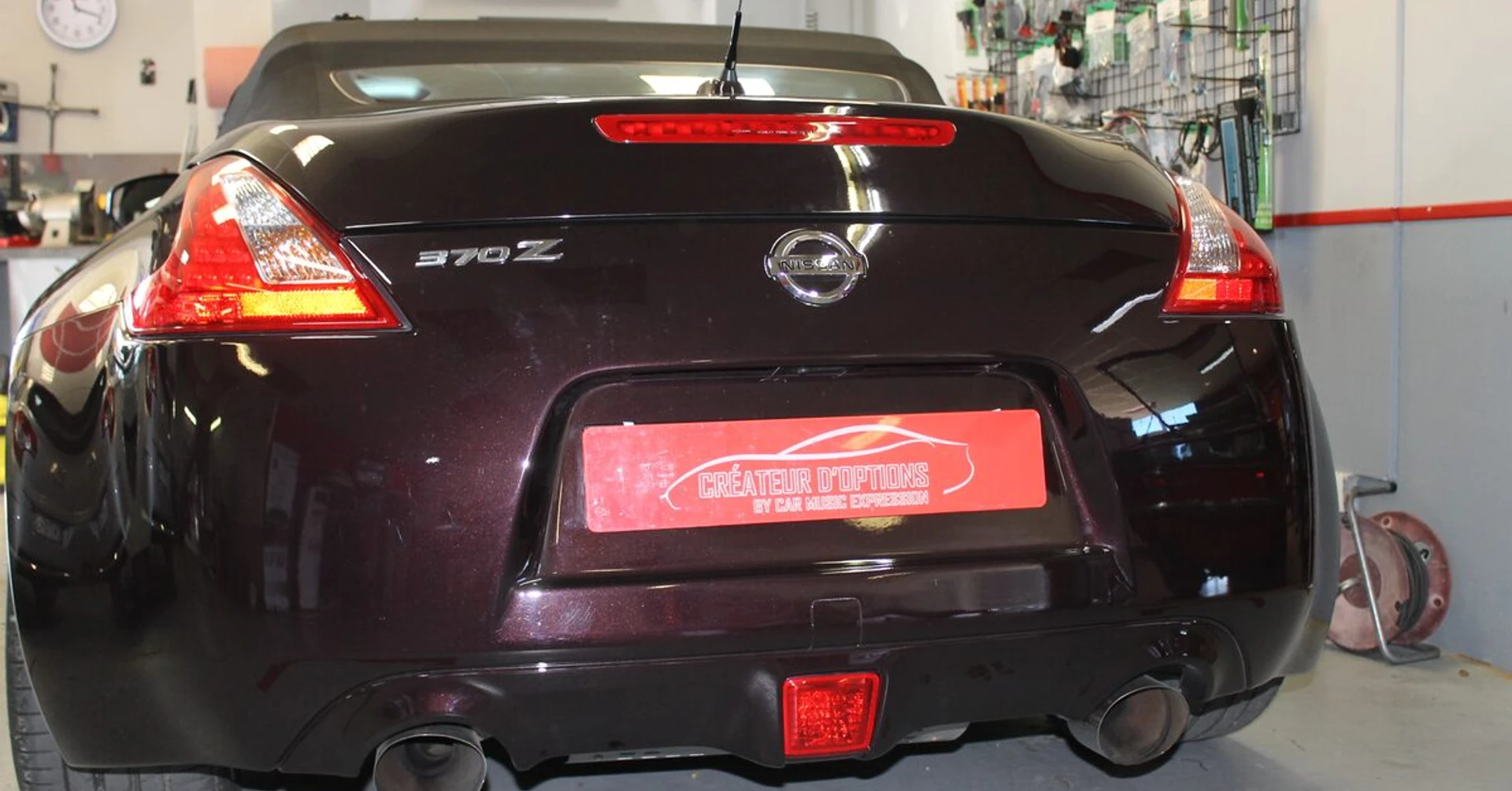 Nissan 370Z : option aide au stationnement arrière