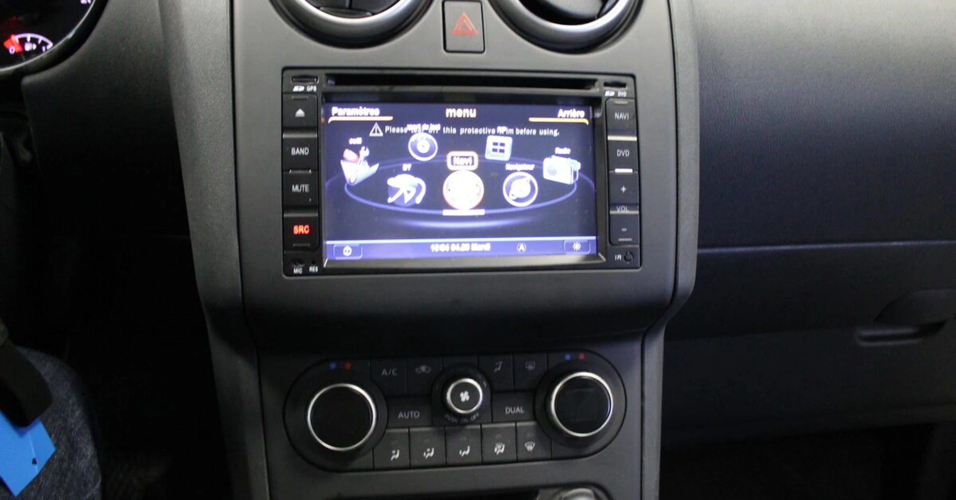 Nissan Qashqai : autoradio GPS et caméra de recul