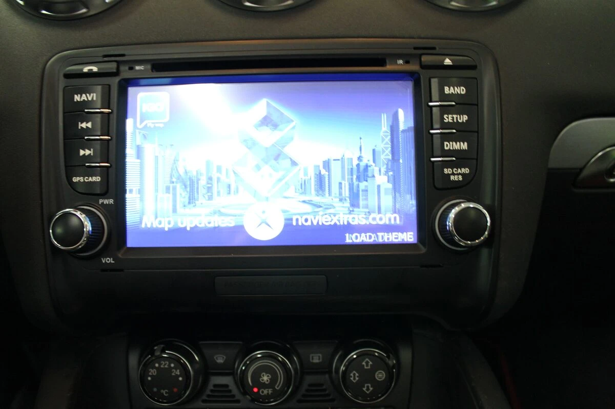 Audi TT : autoradio GPS avec DVD, USB et Bluetooth