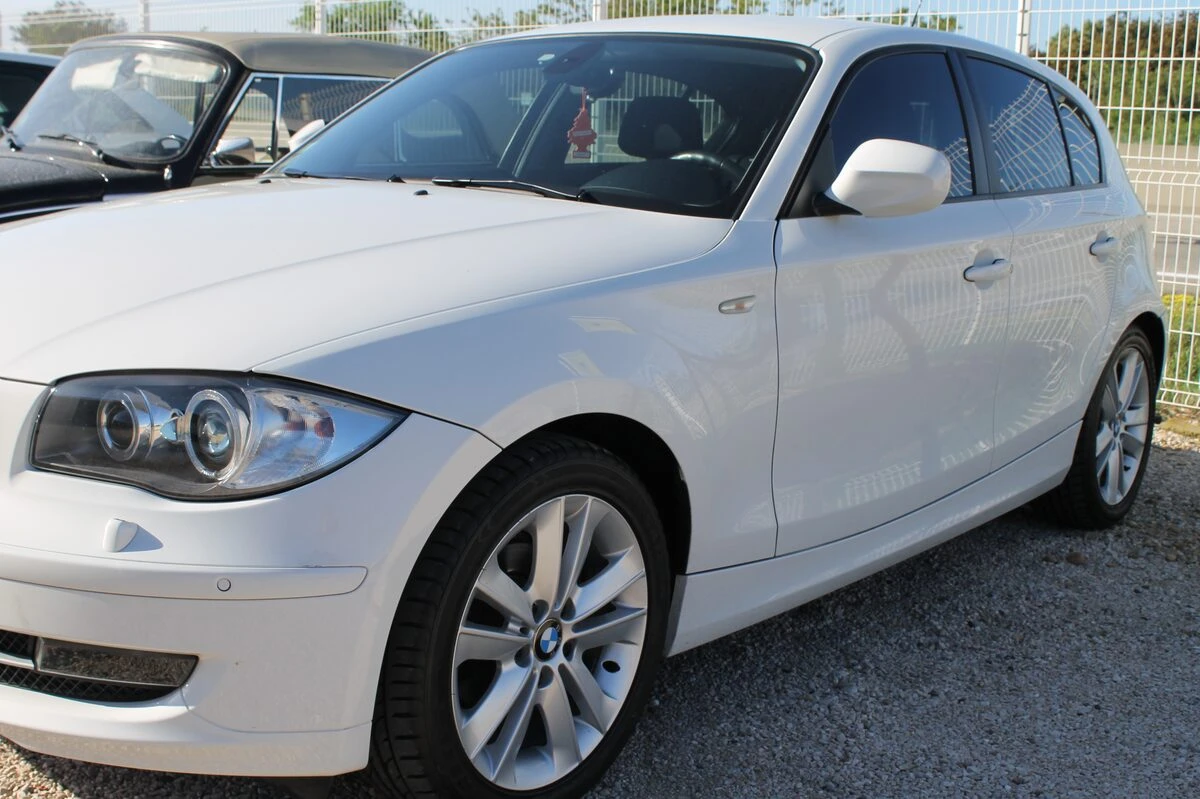 BMW Série 1 : autoradio GPS type origine avec DVD et Bluetooth