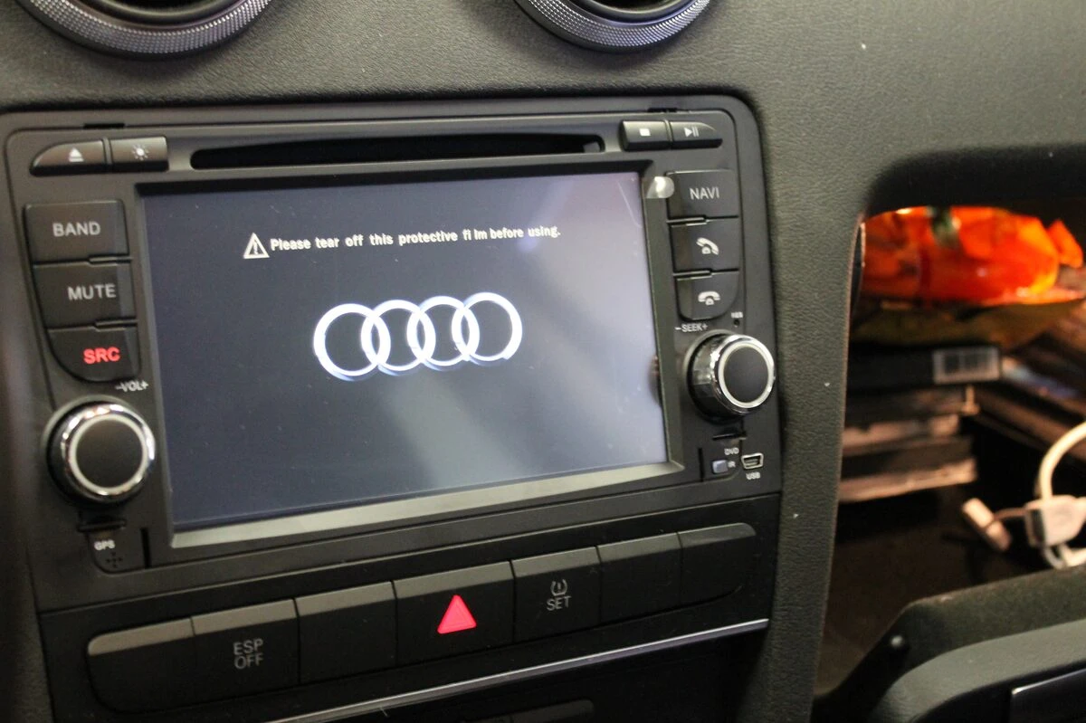 Audi A3 de 2008 : GPS type origine avec DVD et USB