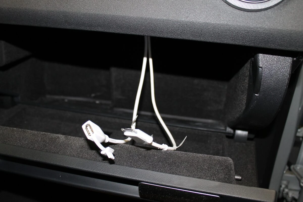 Audi A3 de 2008 : GPS type origine avec DVD et USB