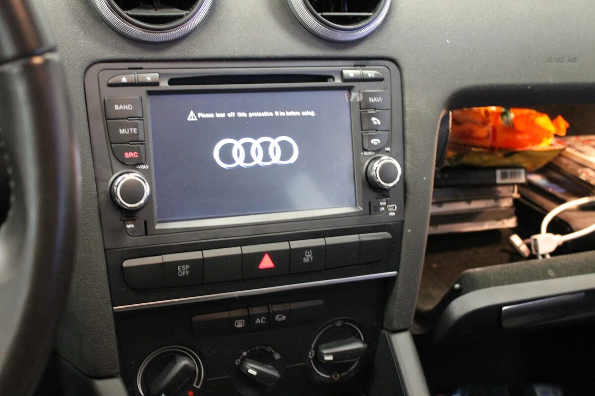 Audi A3 de 2008 : GPS type origine avec DVD et USB