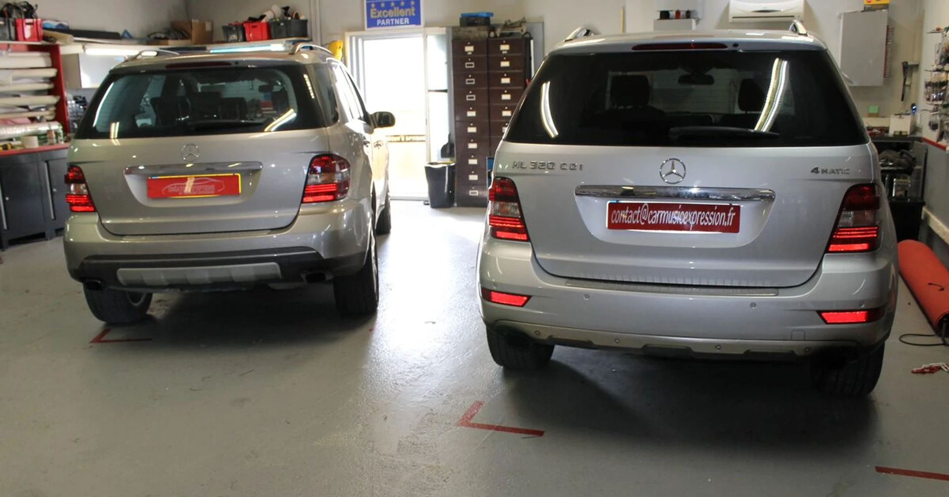 Mercedes ML W164 : Alpine et aide au stationnement