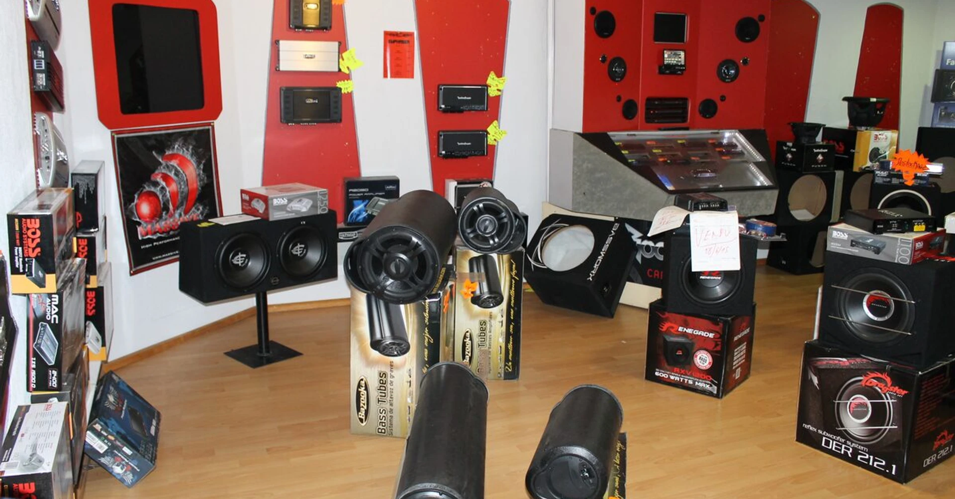 RTTI Rockford Fosgate : le showroom sono est prêt