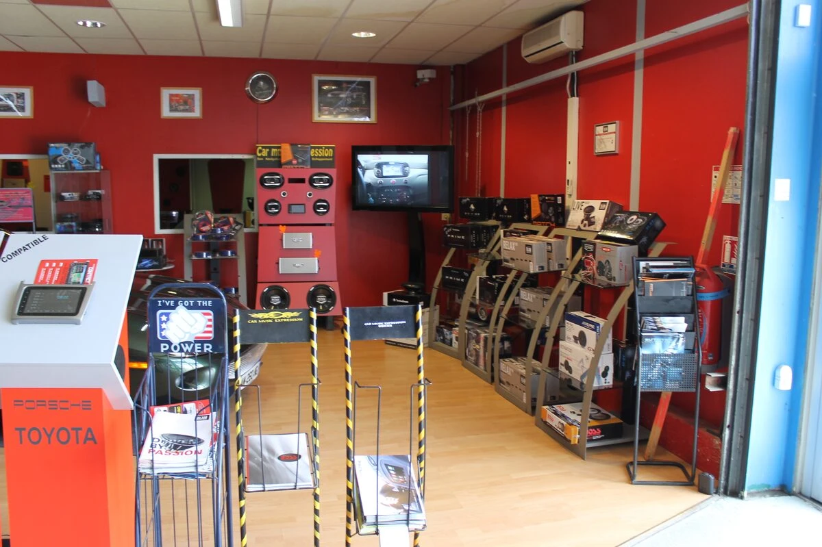 RTTI Rockford Fosgate : le showroom sono est prêt