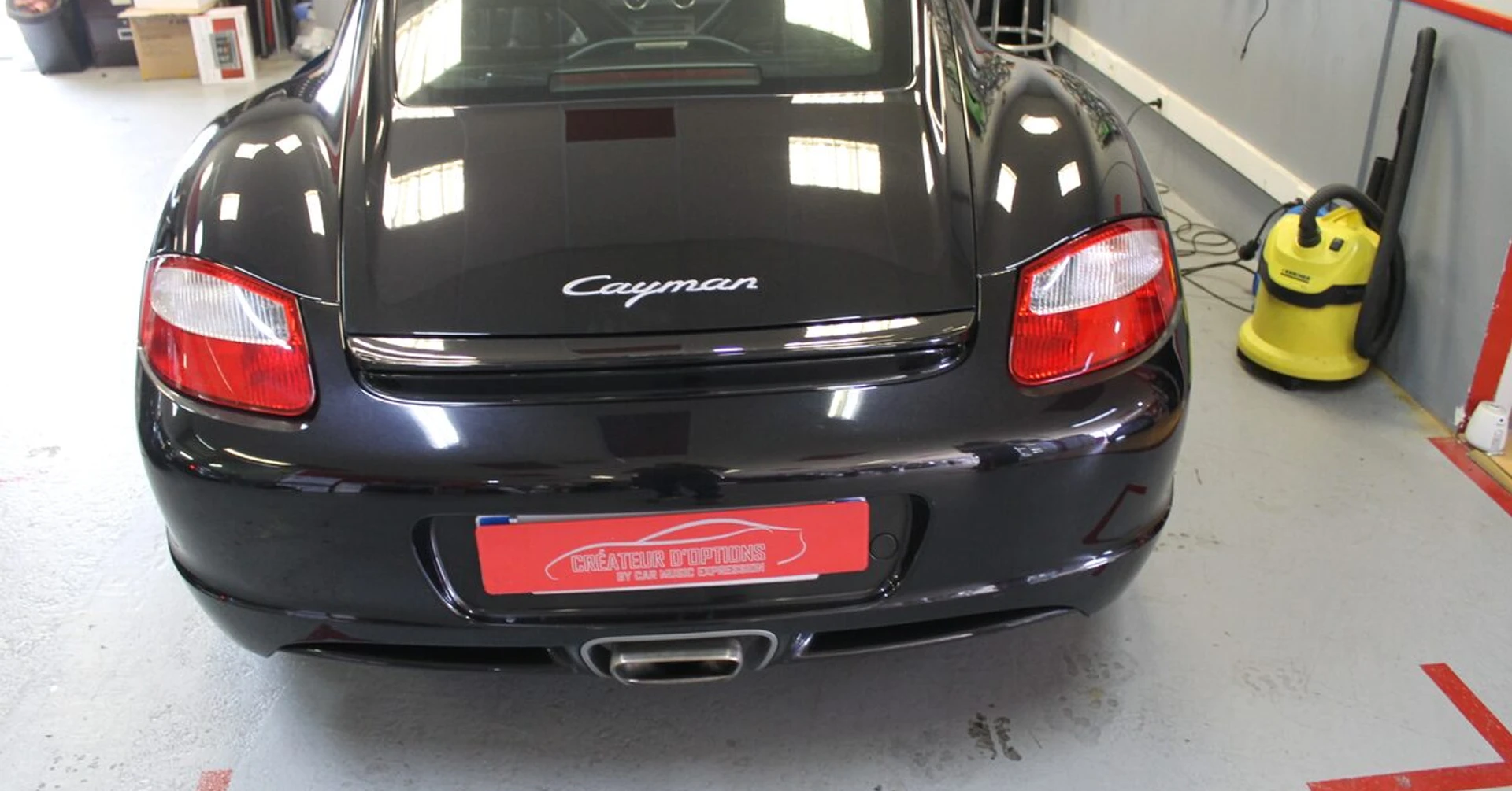 Porsche Cayman : autoradio GPS Zenec et radars