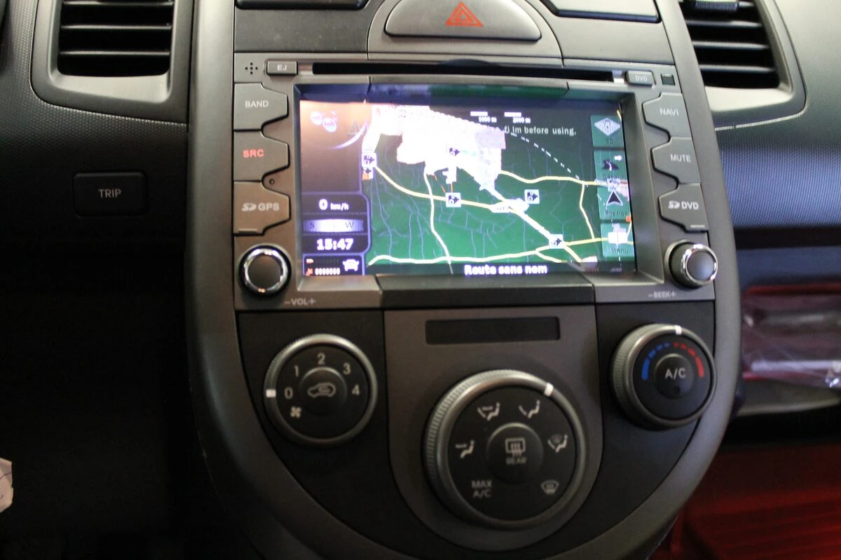 Kia Soul 2013 : GPS type origine avec DVD et Bluetooth