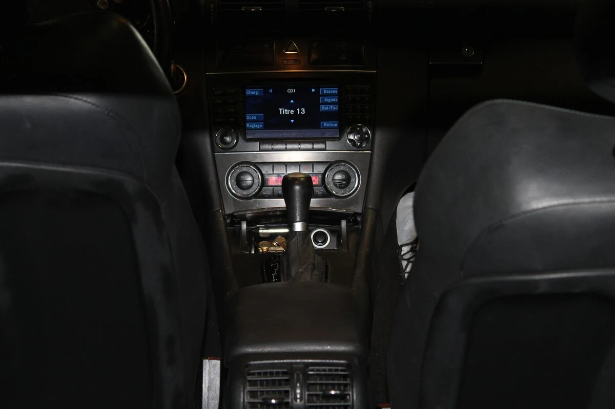 Mercedes C220 : sono façon Bose avec BLAM et Match