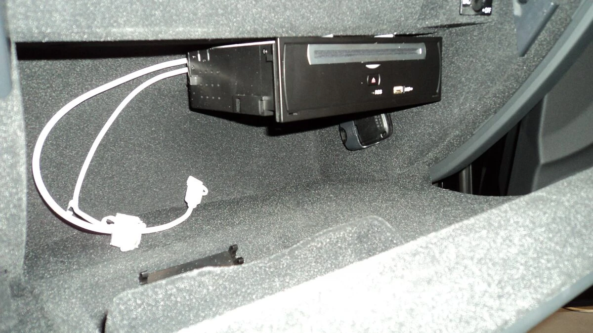 Audi A4 Allroad 2014 : GPS sur l'écran d'origine