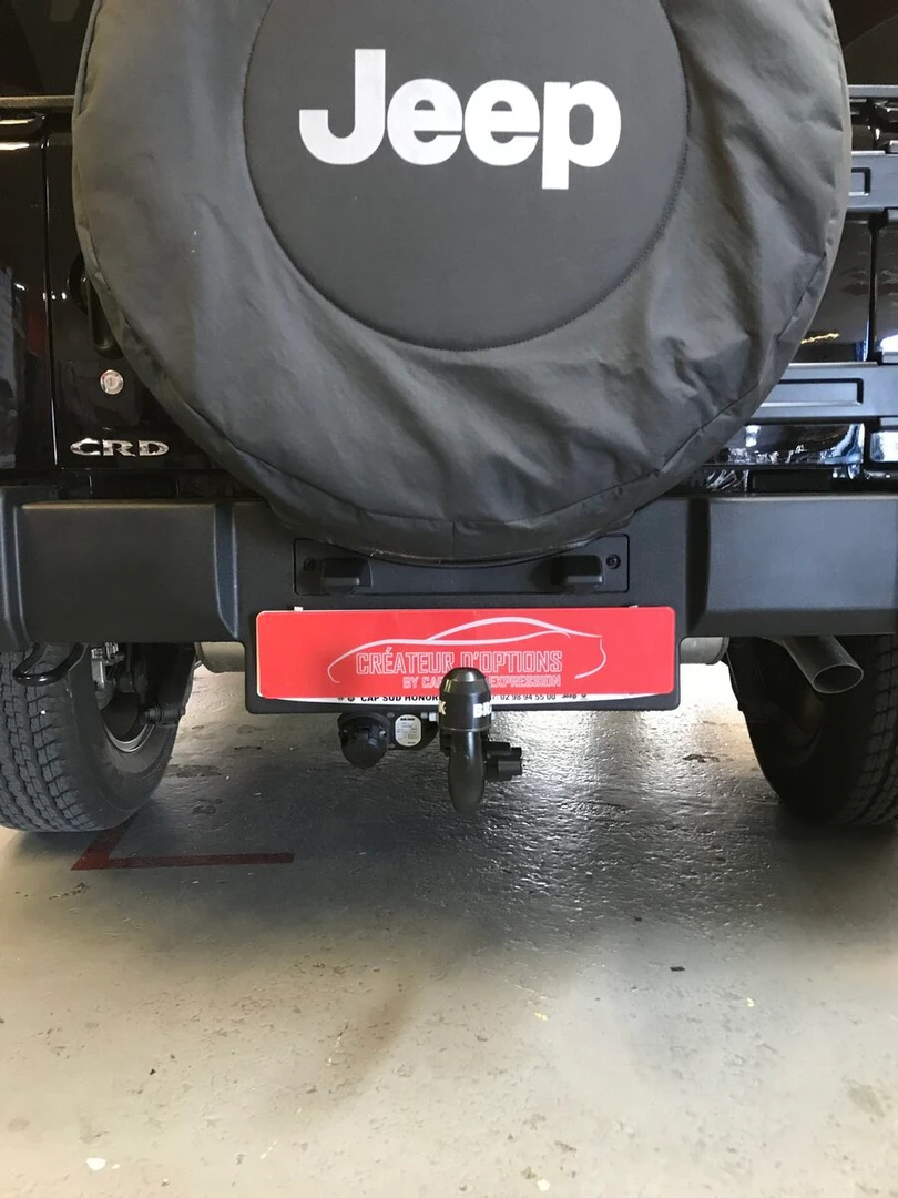 Jeep : création d'une caméra de recul sur l'écran d'origine