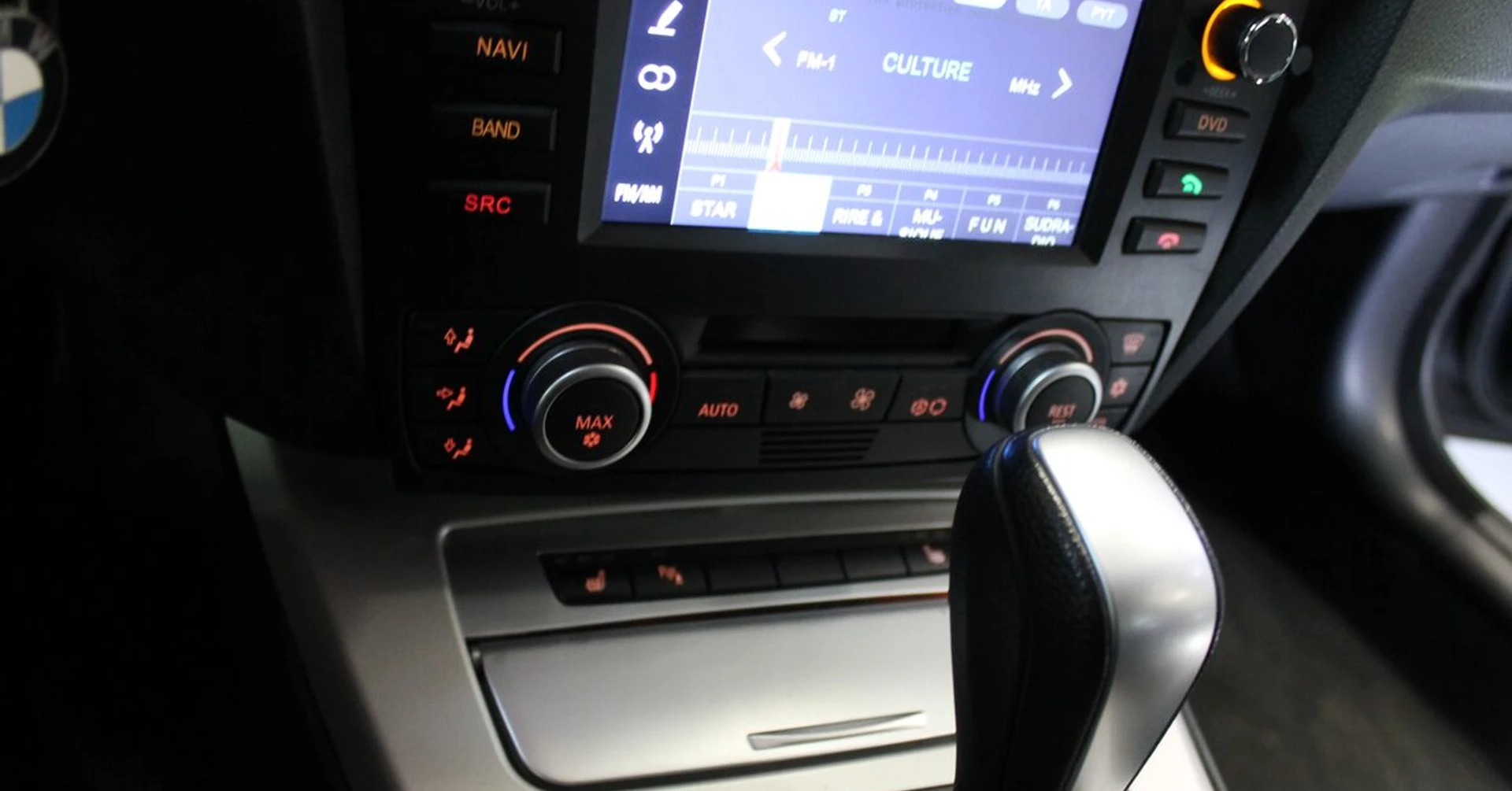 BMW Série 3 : autoradio GPS Android et caméra de recul