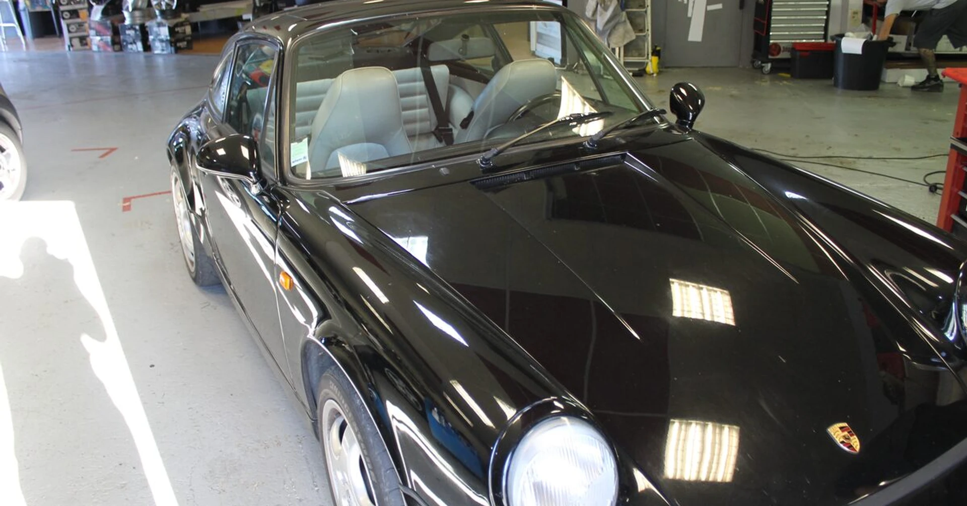 Porsche 964 : haut-parleurs BLAM avant et arrière