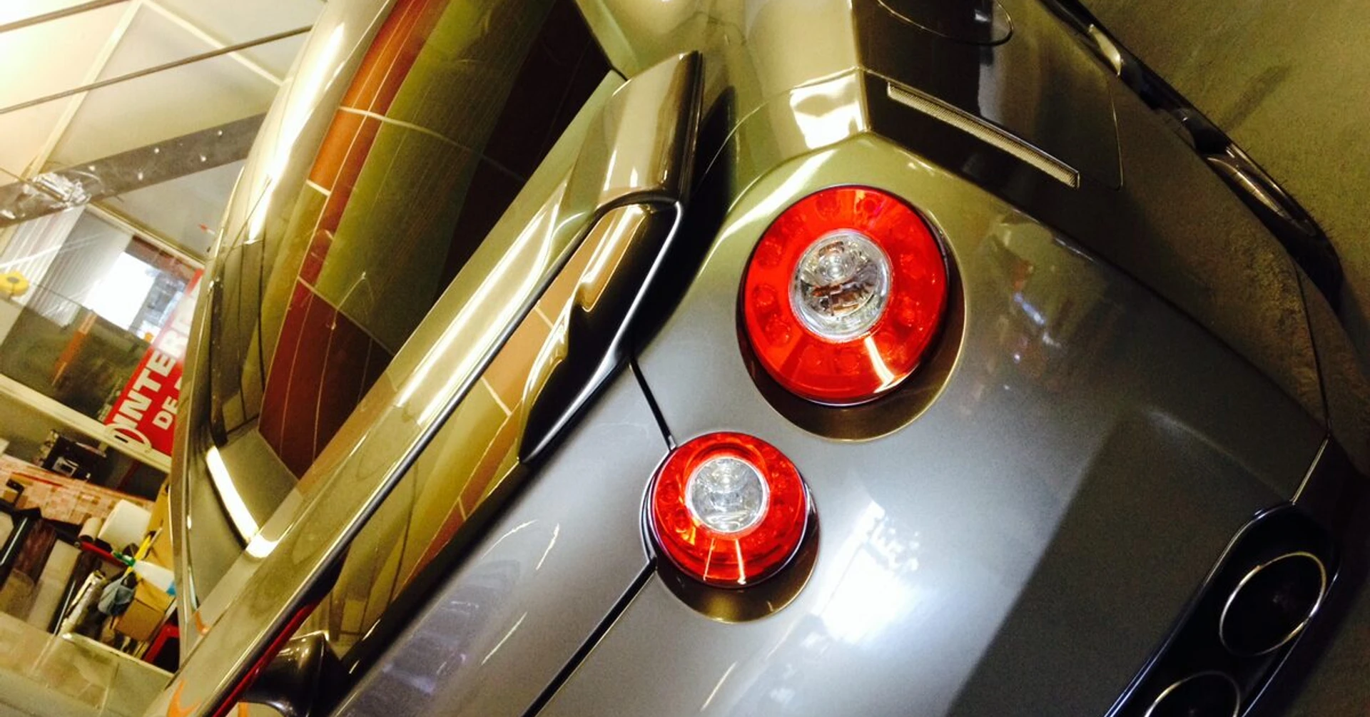 Nissan GT-R : vitres teintées avec film Sun Film