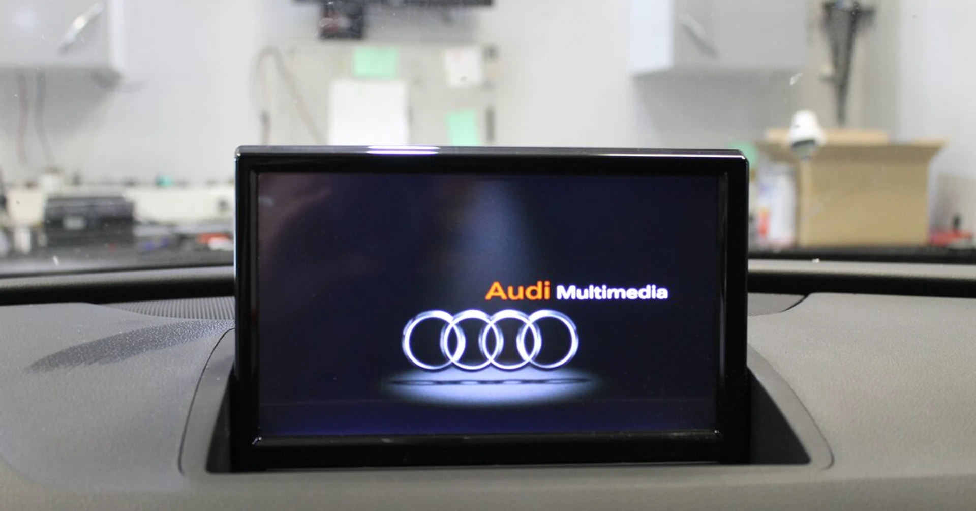 Audi Q3 2014 : option GPS Europe et Bluetooth