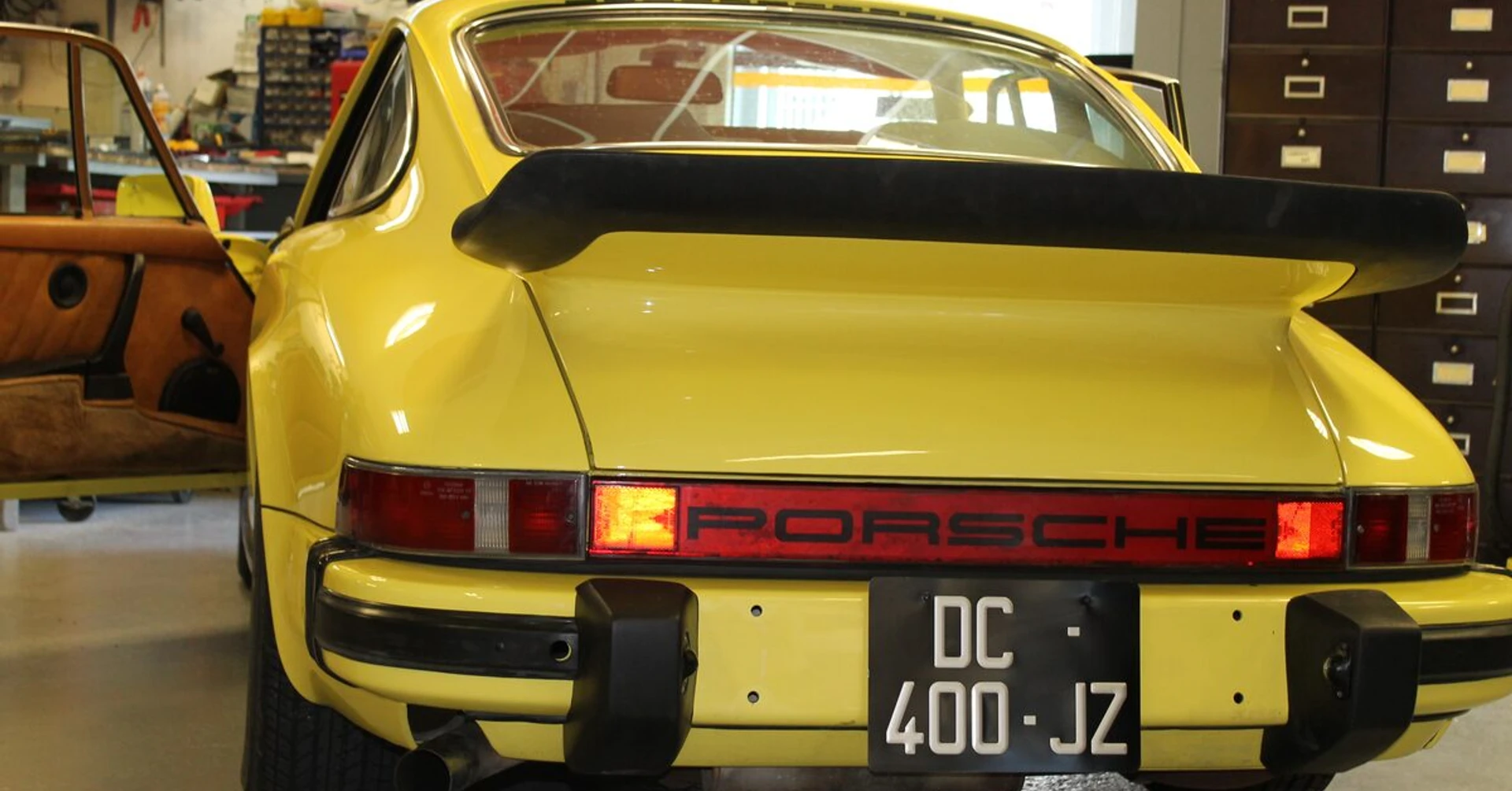 Porsche 911 classique : électricité, audio et tripmaster
