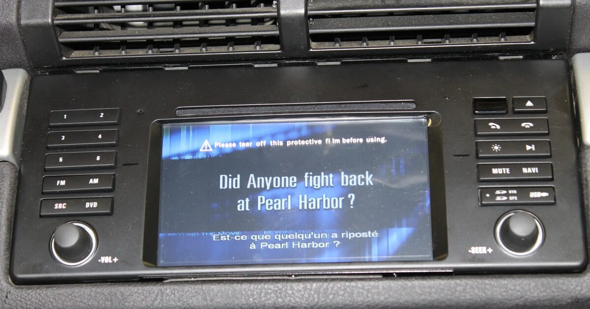 BMW X5 E53 : autoradio GPS DVD au look d'origine