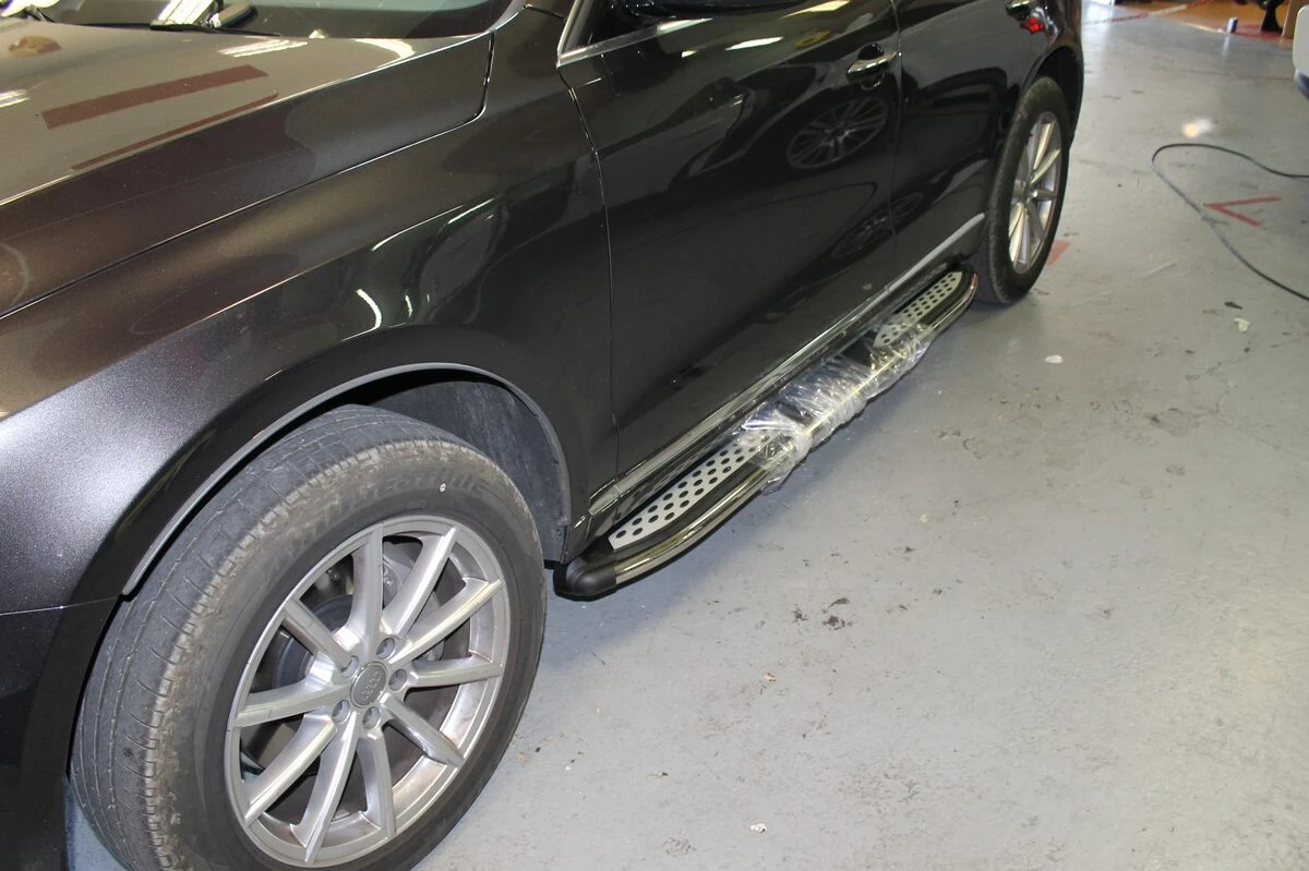 Audi Q5 2015 : pose de marchepieds latéraux type origine
