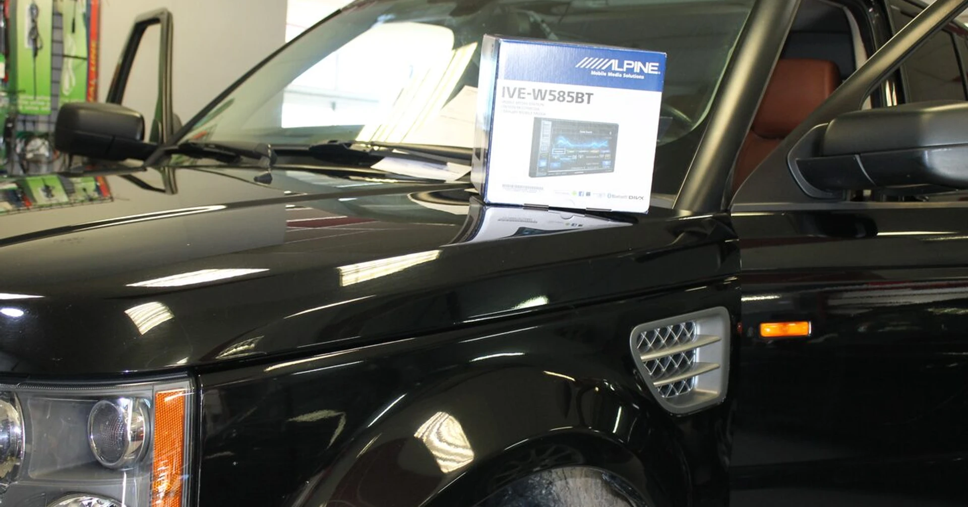 Range Rover Sport : autoradio Alpine IVE-W585BT