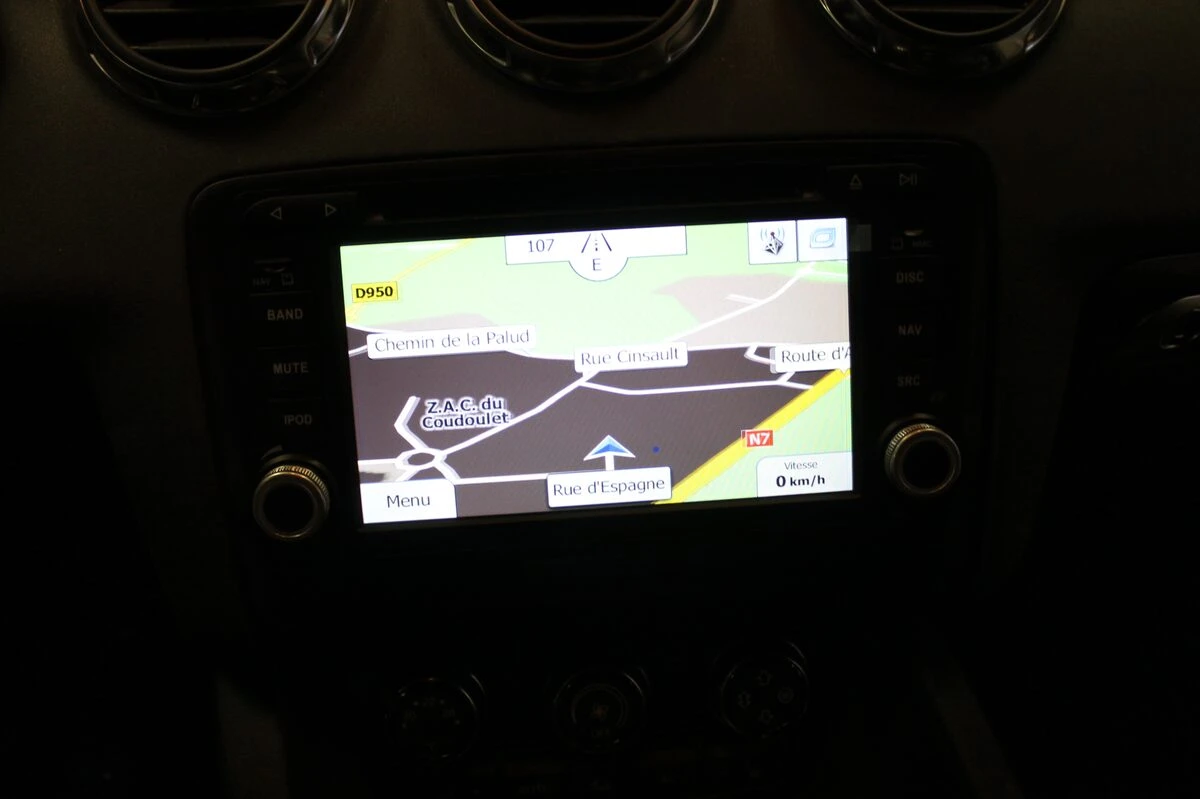 Audi TT Roadster : autoradio GPS avec reprise de toutes les fonctions d'origine