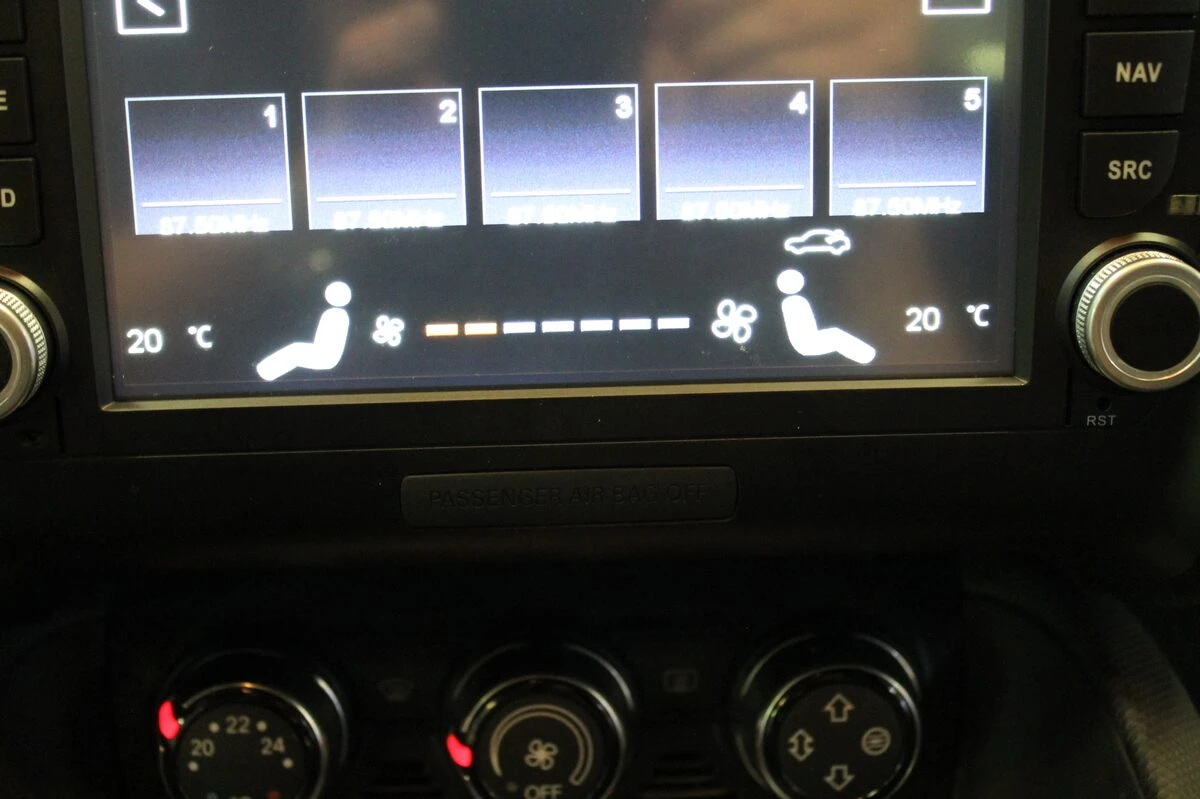 Audi TT Roadster : autoradio GPS avec reprise de toutes les fonctions d'origine