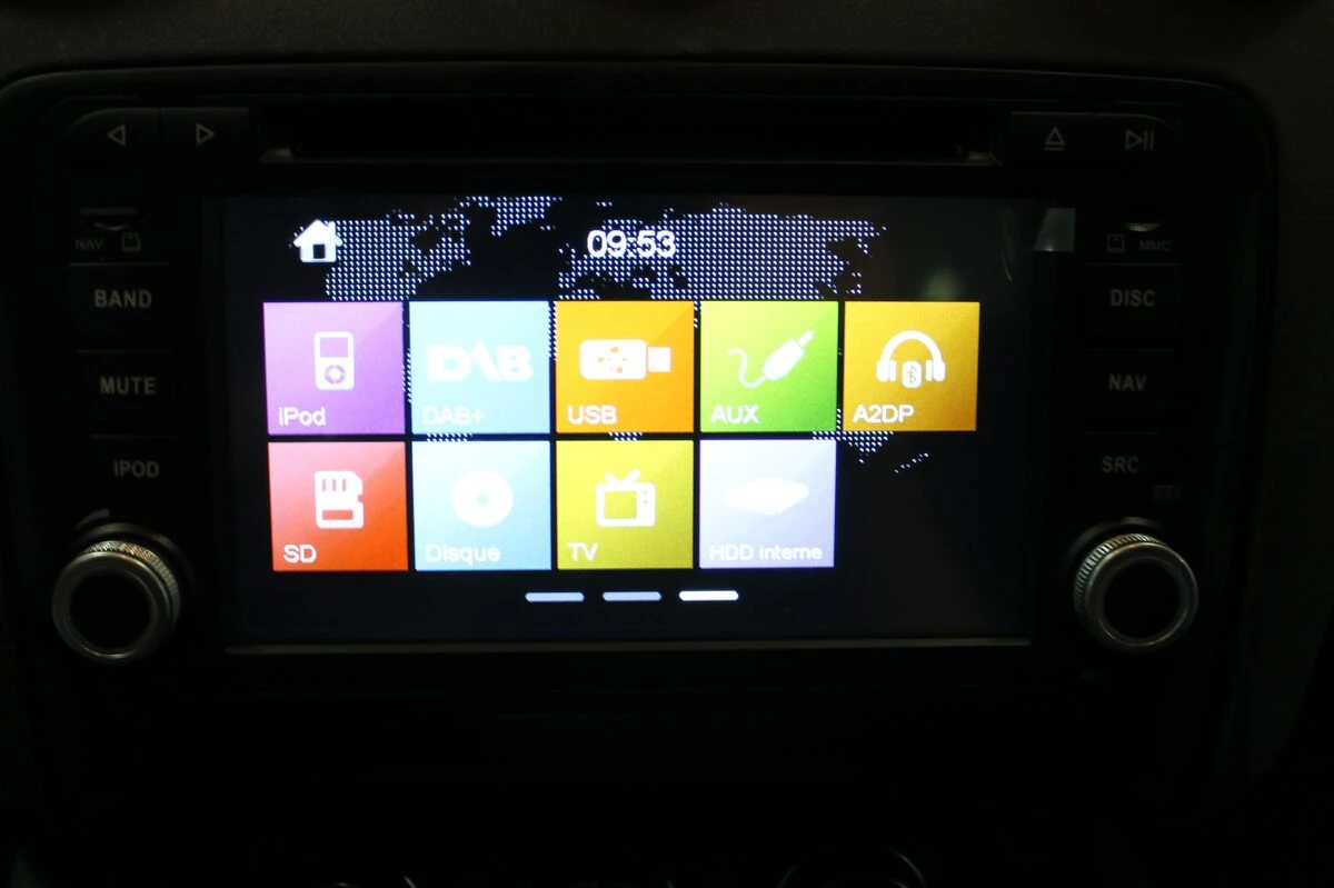 Audi TT Roadster : autoradio GPS avec reprise de toutes les fonctions d'origine