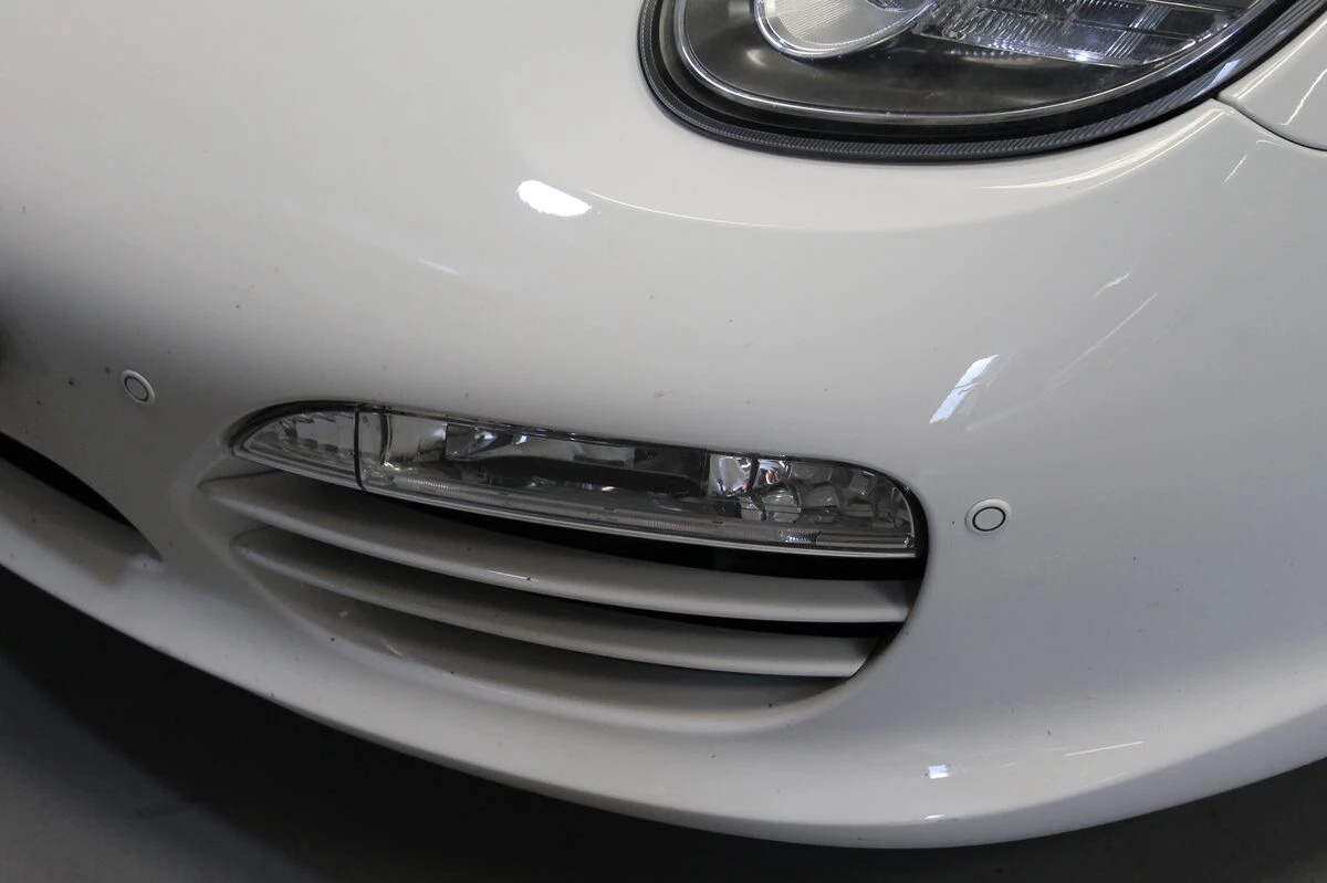 Porsche : autoradio GPS au format d'origine, prises USB et radars de stationnement