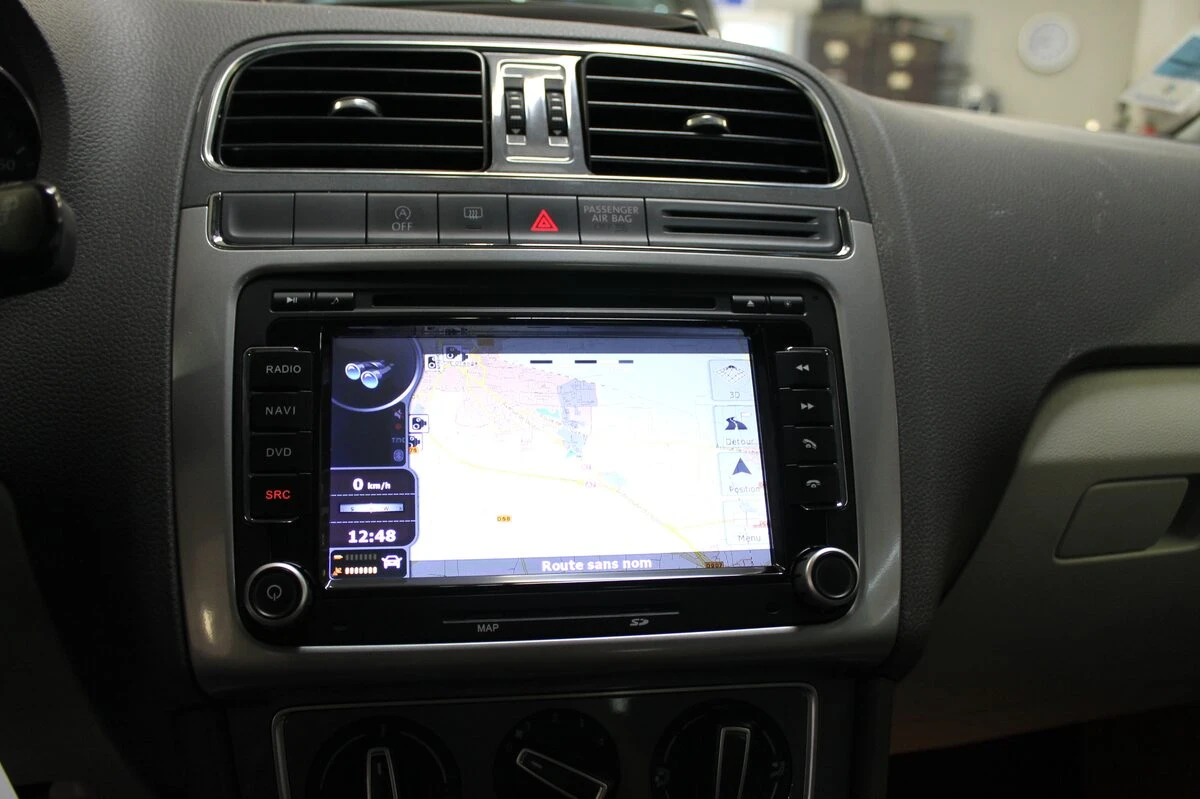 Volkswagen Polo 2015 : autoradio GPS et recodage CAN