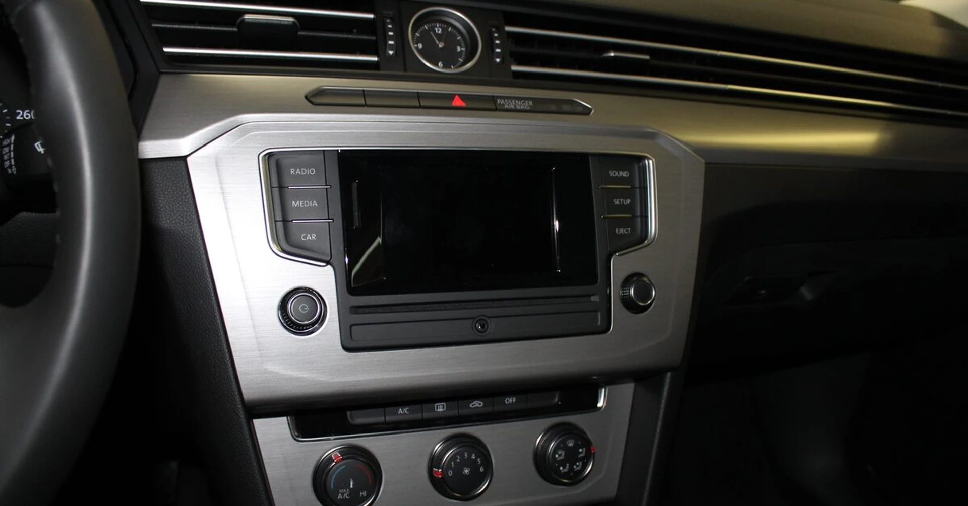 Passat SW 2015 : autoradio GPS Phonocar