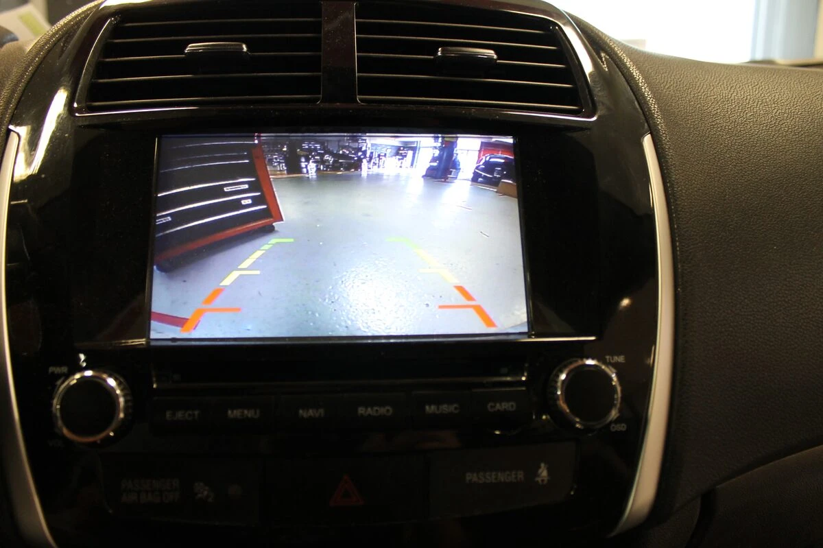 Citroën C4 Aircross : autoradio GPS, caméra et Bluetooth