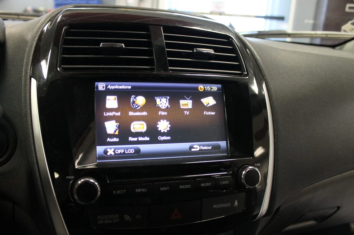 Citroën C4 Aircross : autoradio GPS, caméra et Bluetooth