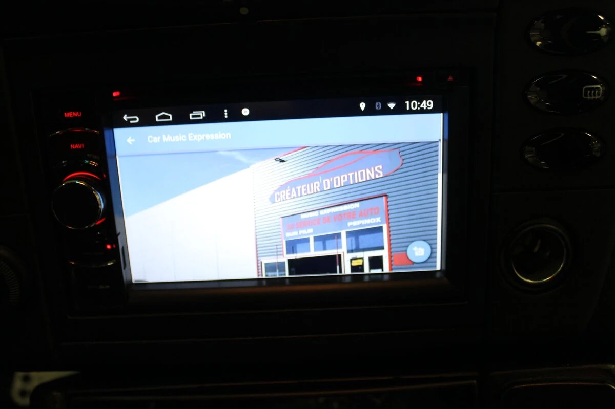 Porsche 996 : autoradio Android, haut-parleurs Match à l'avant et BLAM à l'arrière