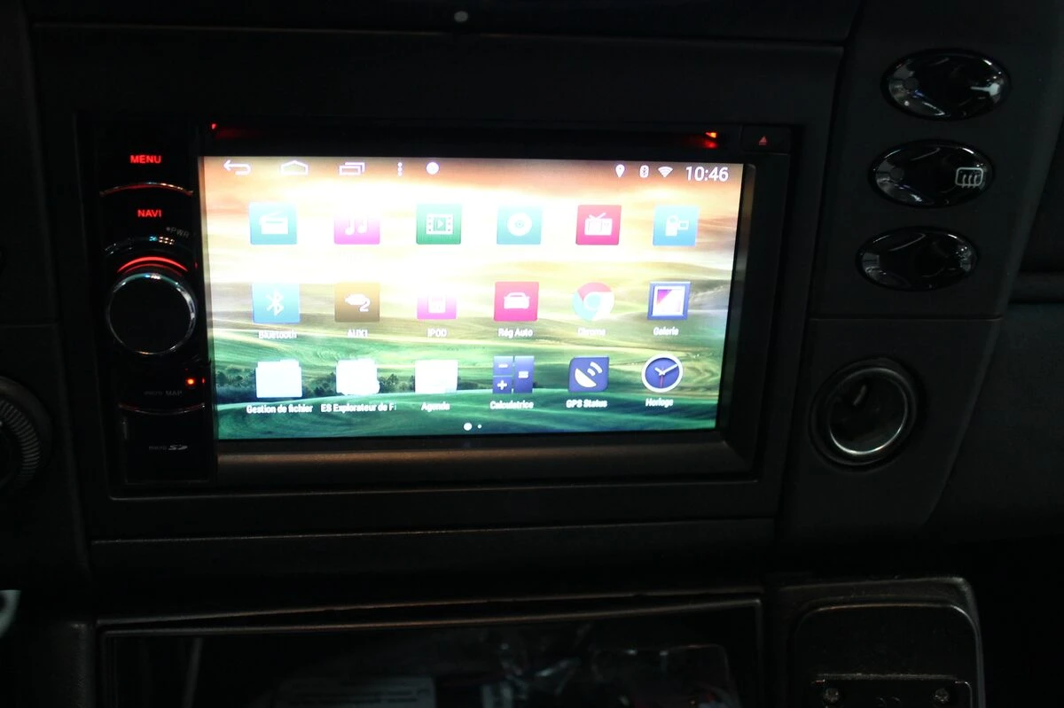 Porsche 996 : autoradio Android, haut-parleurs Match à l'avant et BLAM à l'arrière