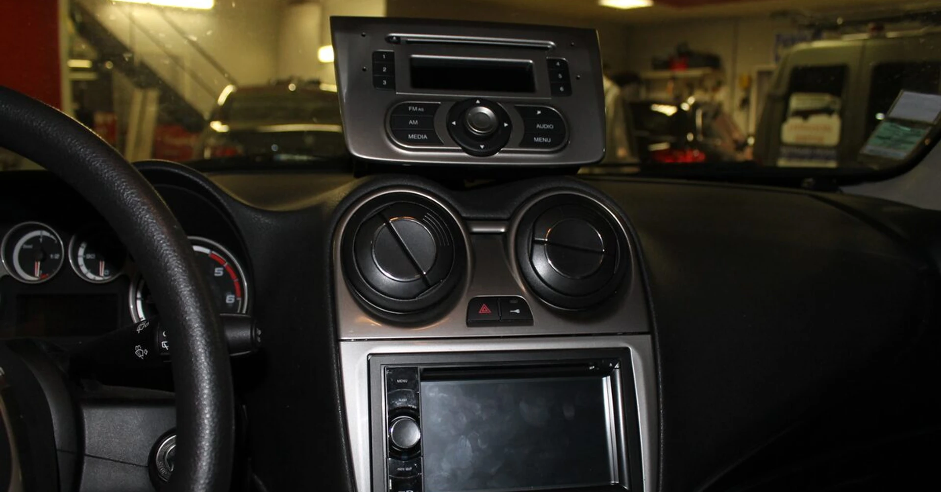 Alfa Romeo MiTo : autoradio GPS adaptable
