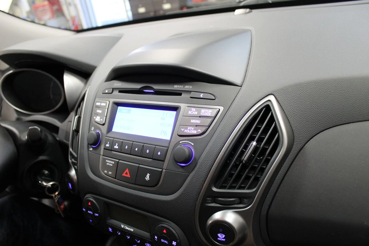 Hyundai ix35 2014 : autoradio GPS, caméra de recul et internet