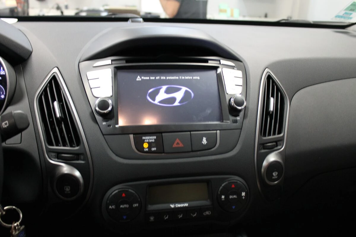 Hyundai ix35 2014 : autoradio GPS, caméra de recul et internet
