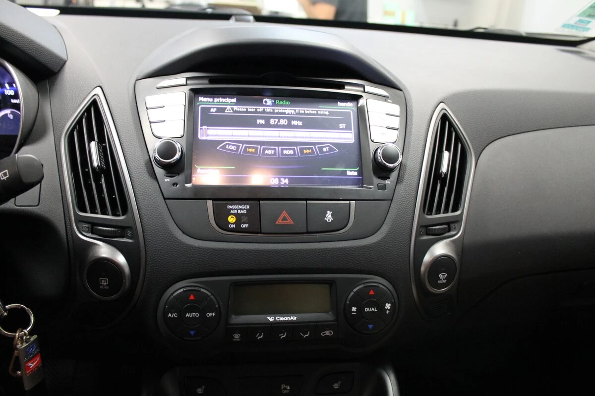 Hyundai ix35 2014 : autoradio GPS, caméra de recul et internet